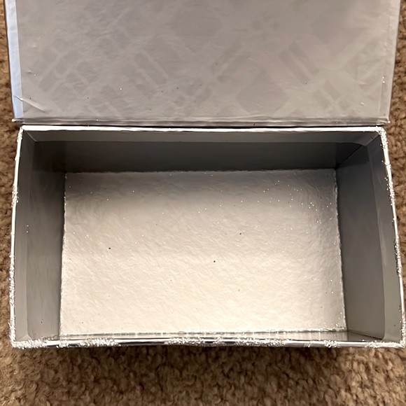 Silver Glitter Plaid Checks Stripes Storage Box Empty Flip Magnetic Top Decor - Picture 6 of 7